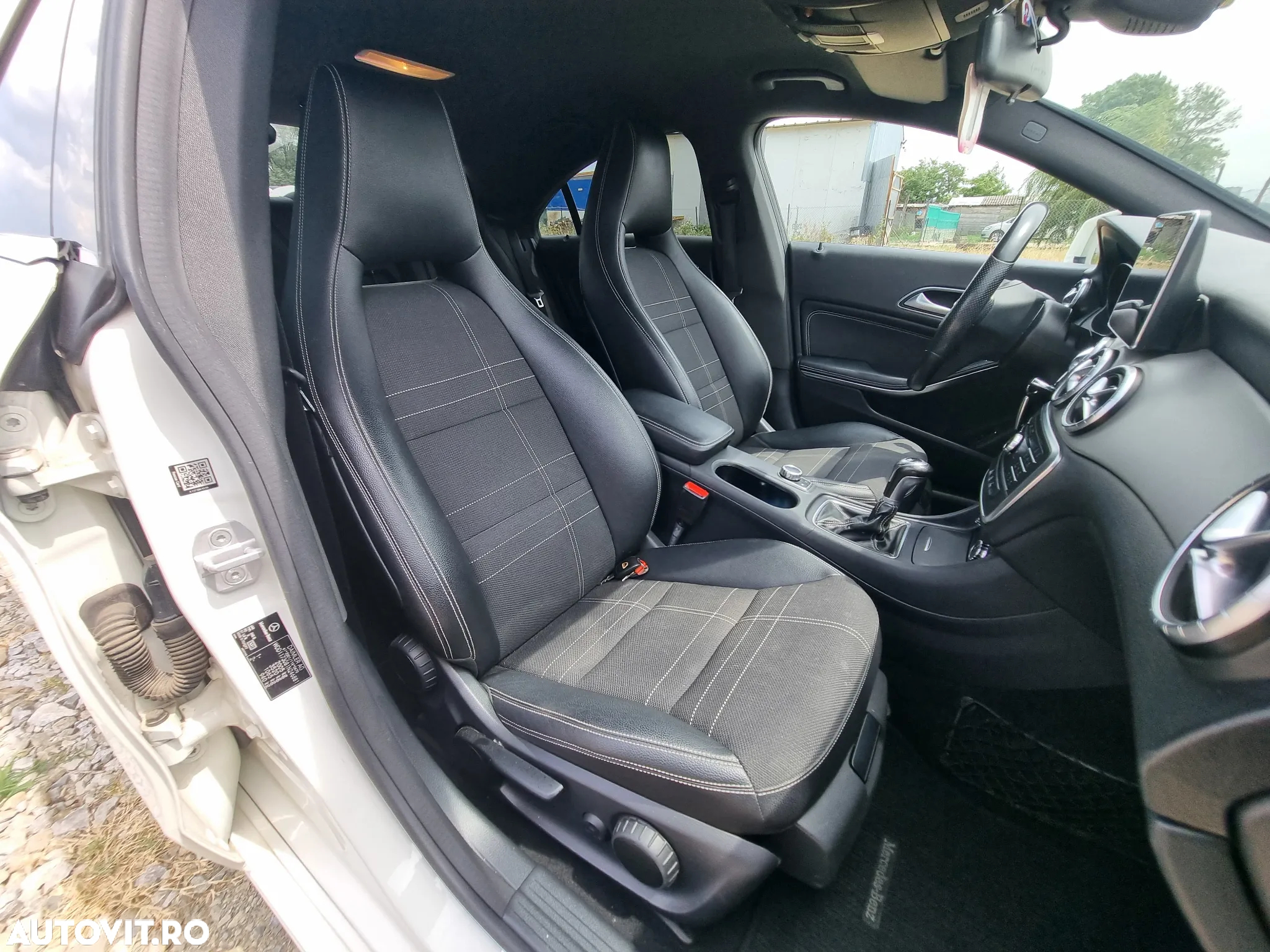 Mercedes-Benz CLA - 11