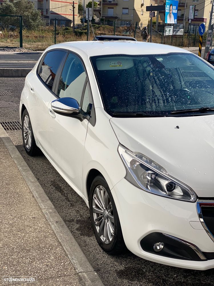 Peugeot 208 1.6 BlueHDi Style - 3