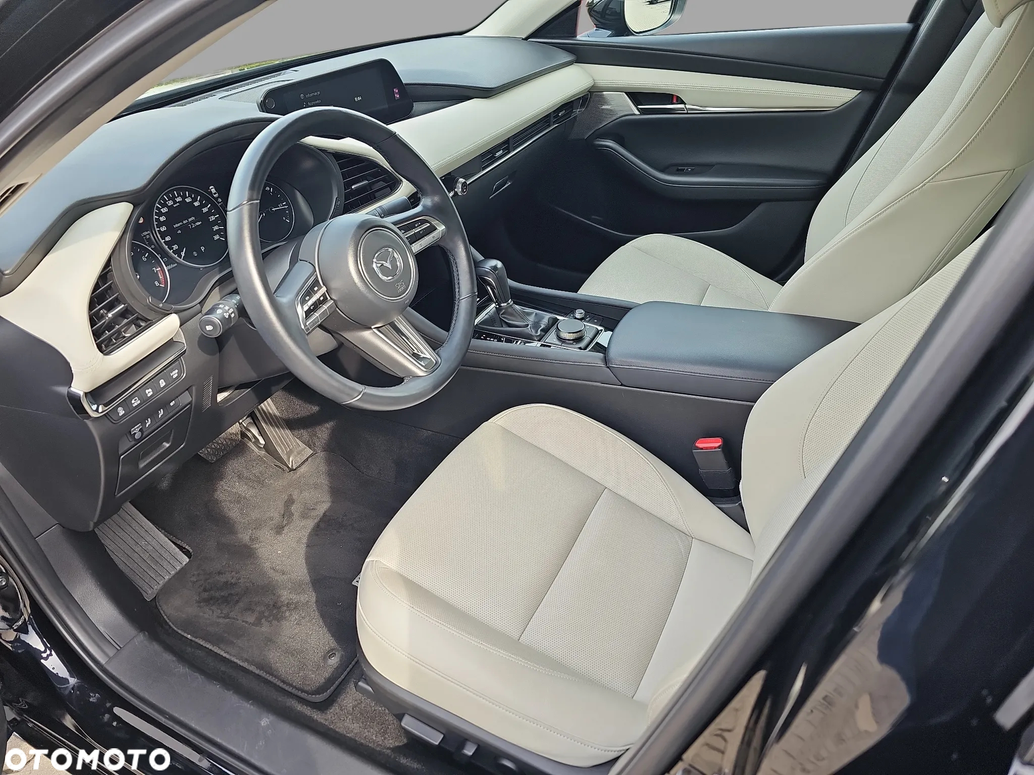 Mazda 3 2.0 mHEV Enso - 12