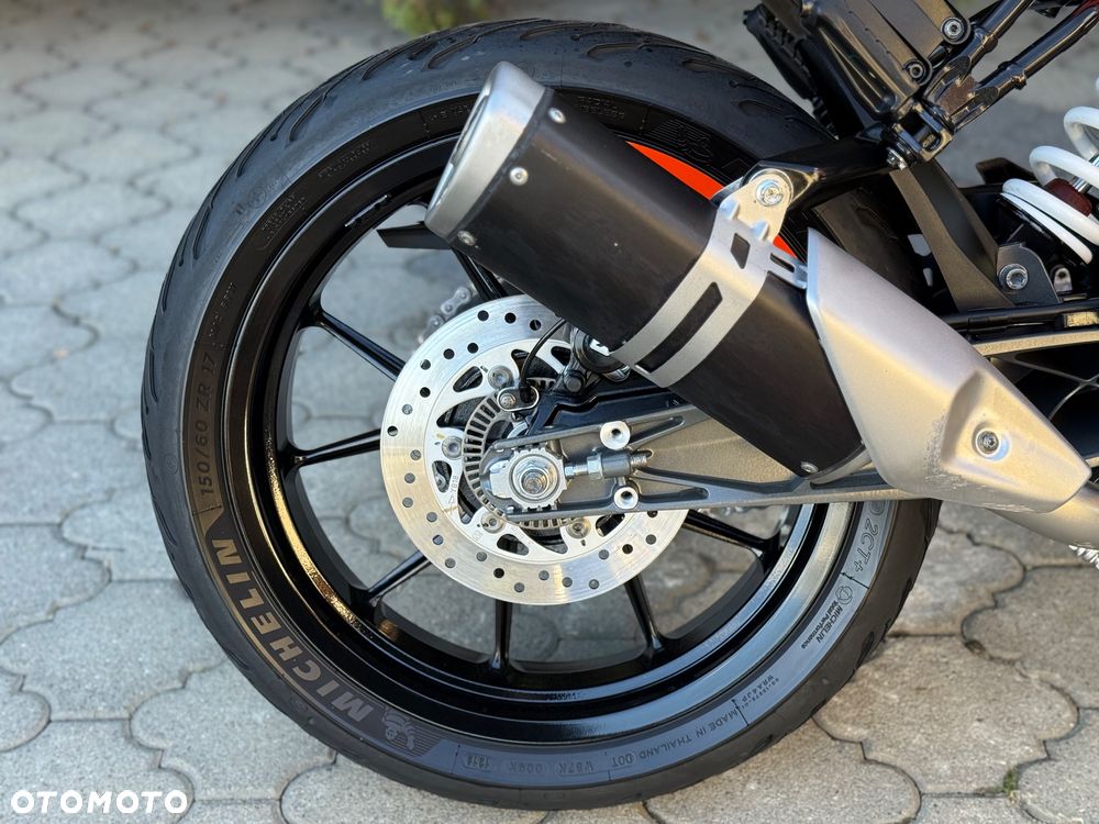 KTM Duke - 16