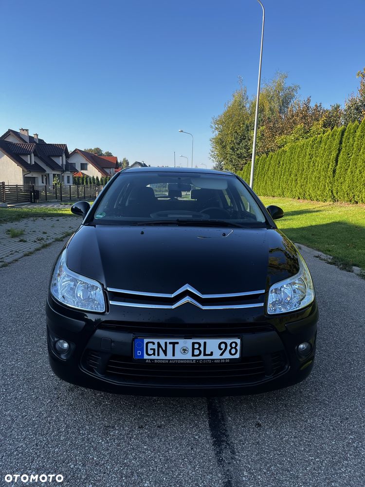 Citroen C4 2009 photo 2