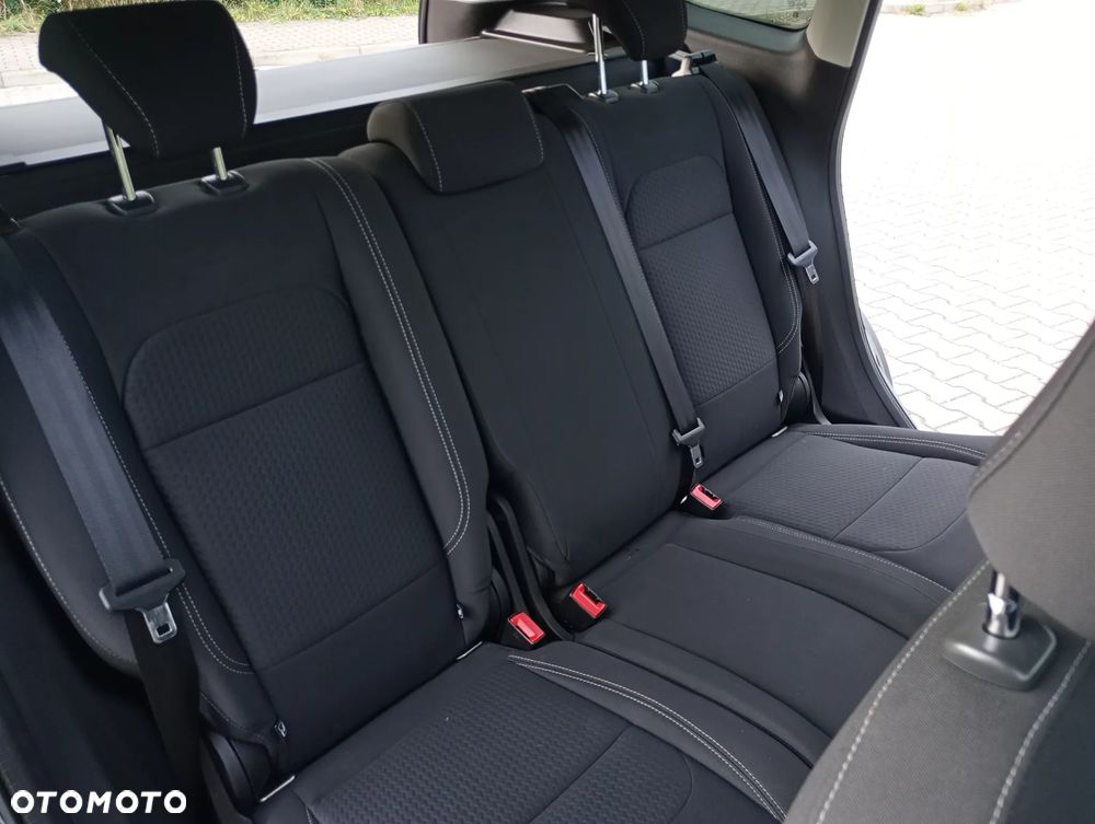 Ford Kuga 1.5 EcoBoost 2x4 Titanium - 18