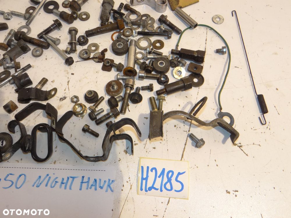 Honda CB 450 Nighthawk 84r śruby podkładki nakrętki blacha H2185 - 4