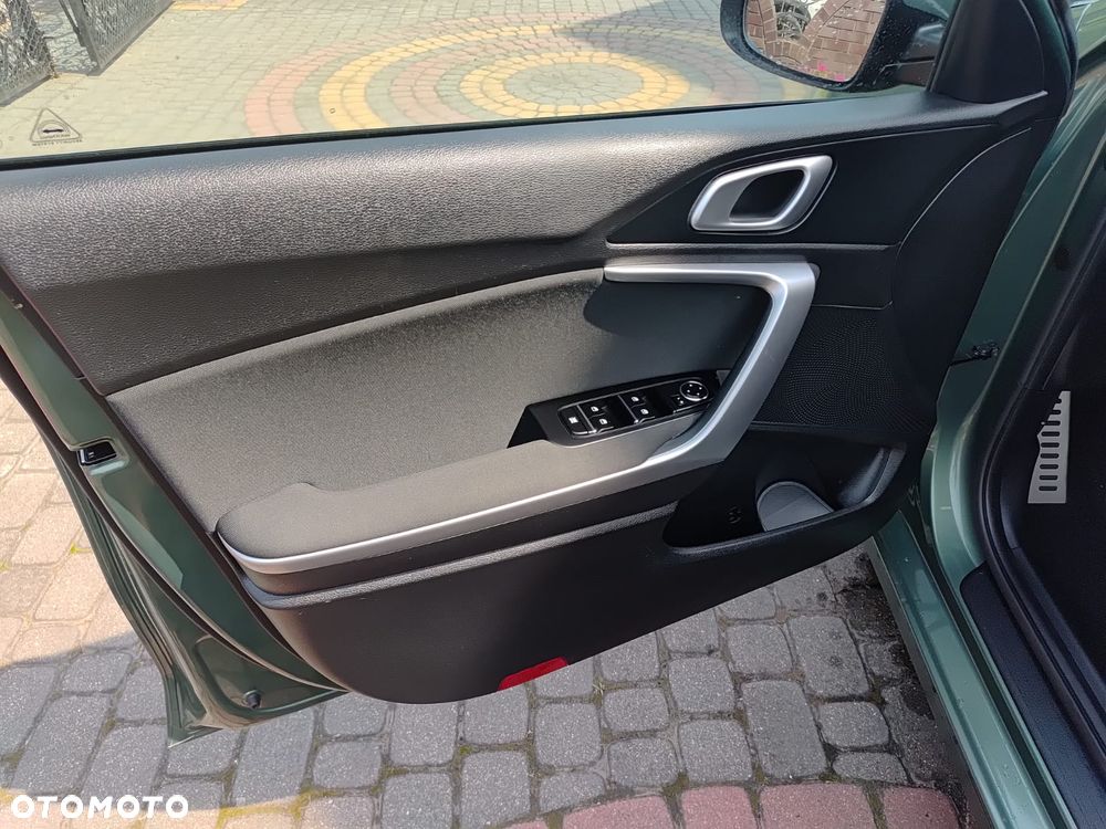 Kia Ceed 1.0 T-GDI 100 OPF Edition 7 - 13