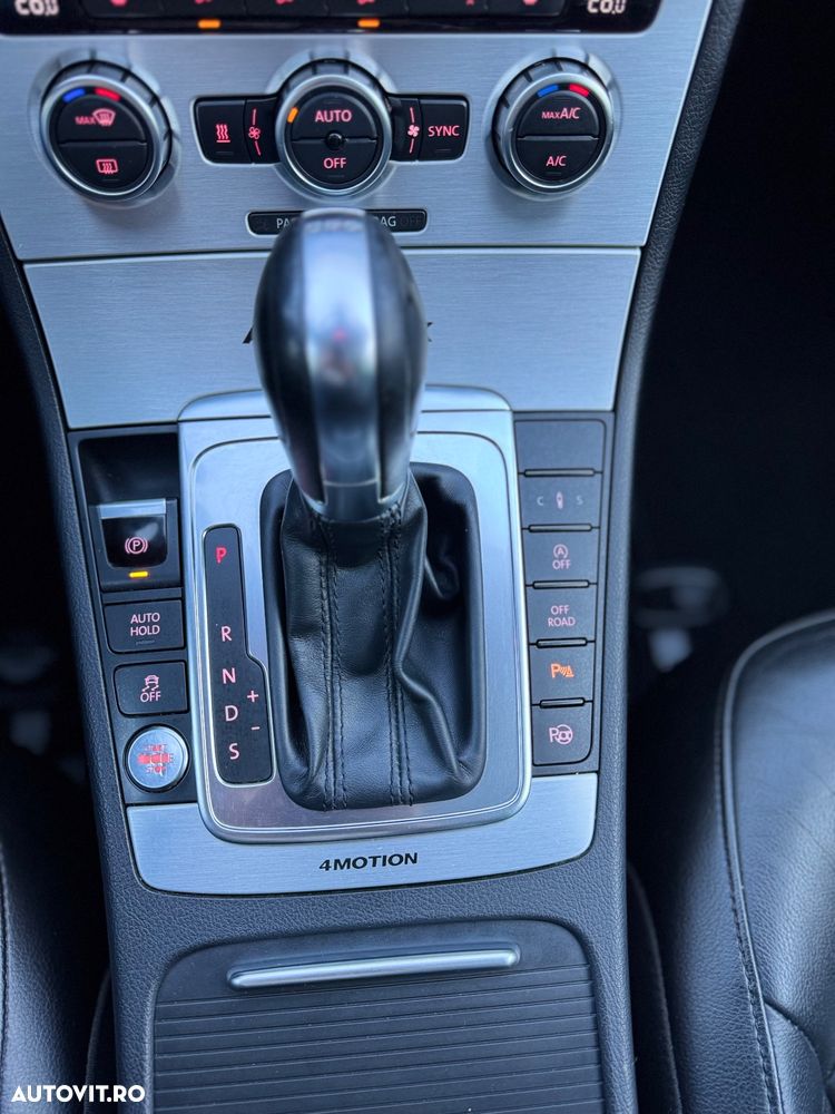 Volkswagen Passat Alltrack - 21