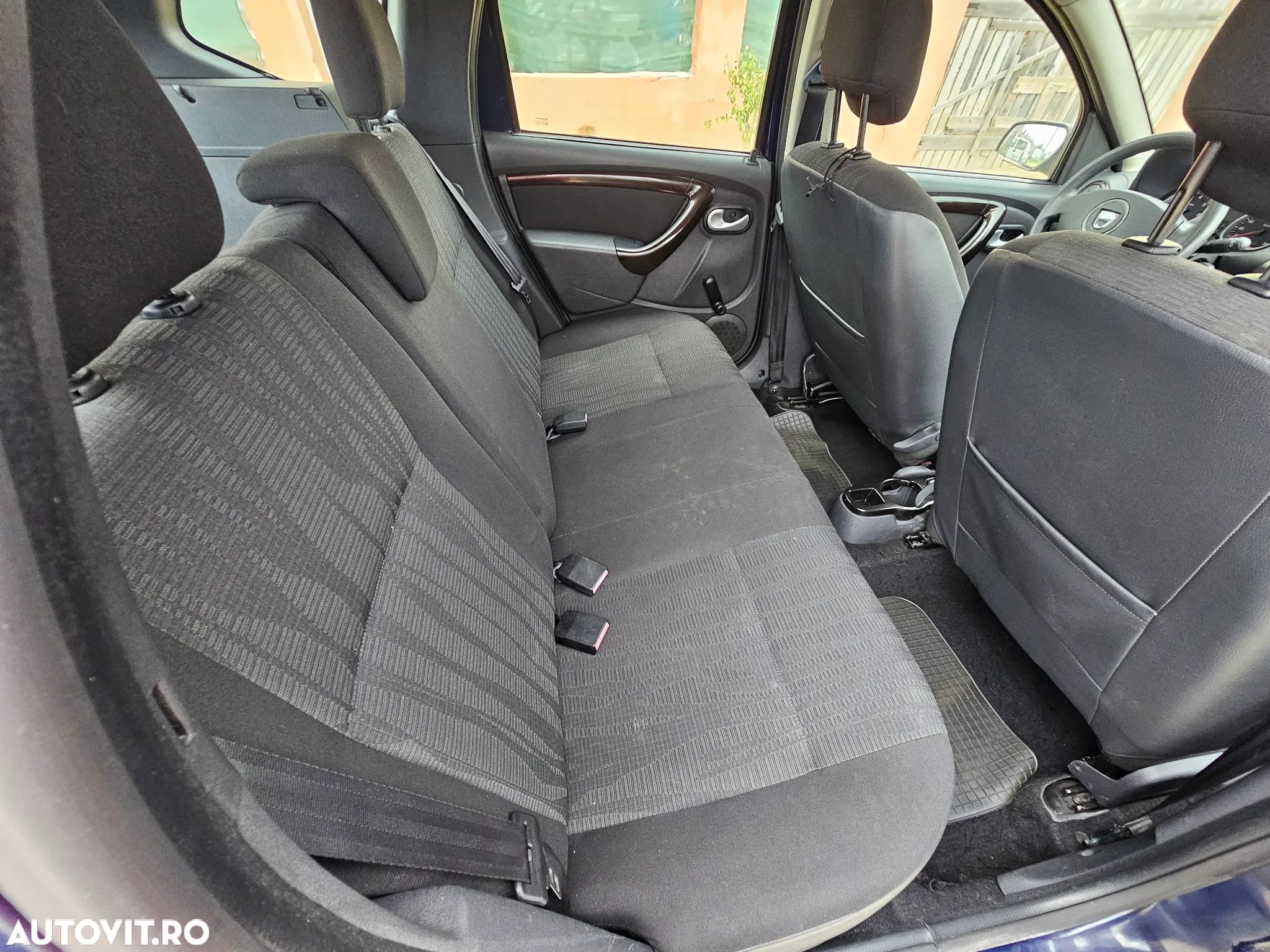 Dacia Duster 1.5 dCi 4x2 Laureate - 12