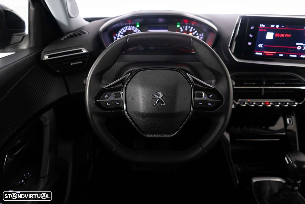 Peugeot 2008 1.2 PureTech Allure Pack - 26