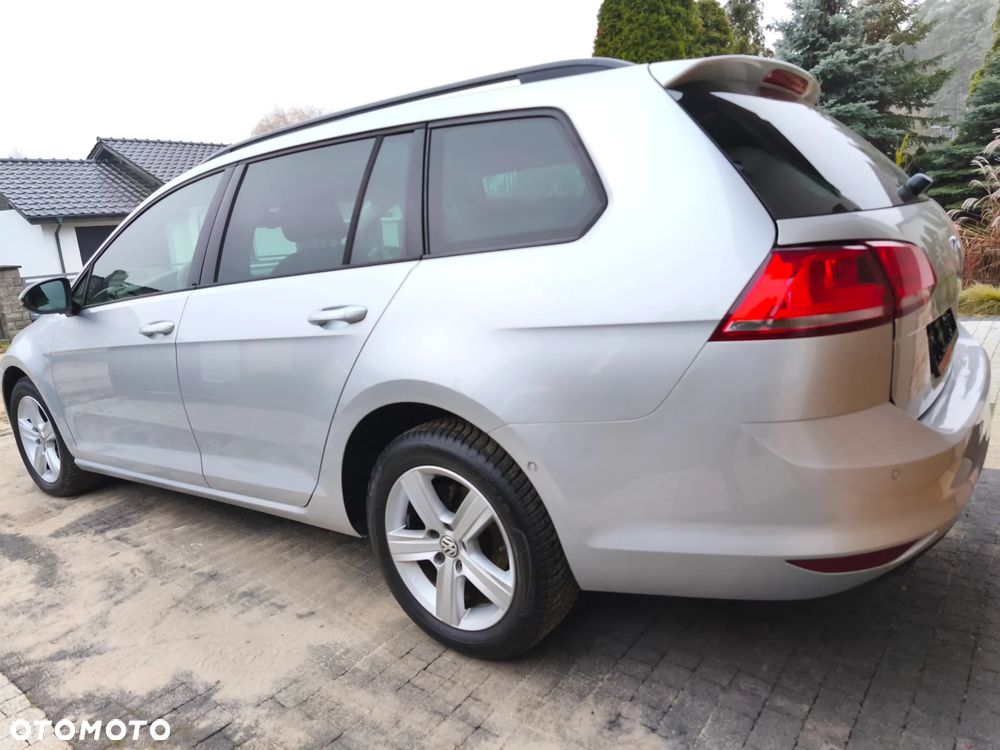 Volkswagen Golf 1.6 TDI DPF DSG Highline - 7
