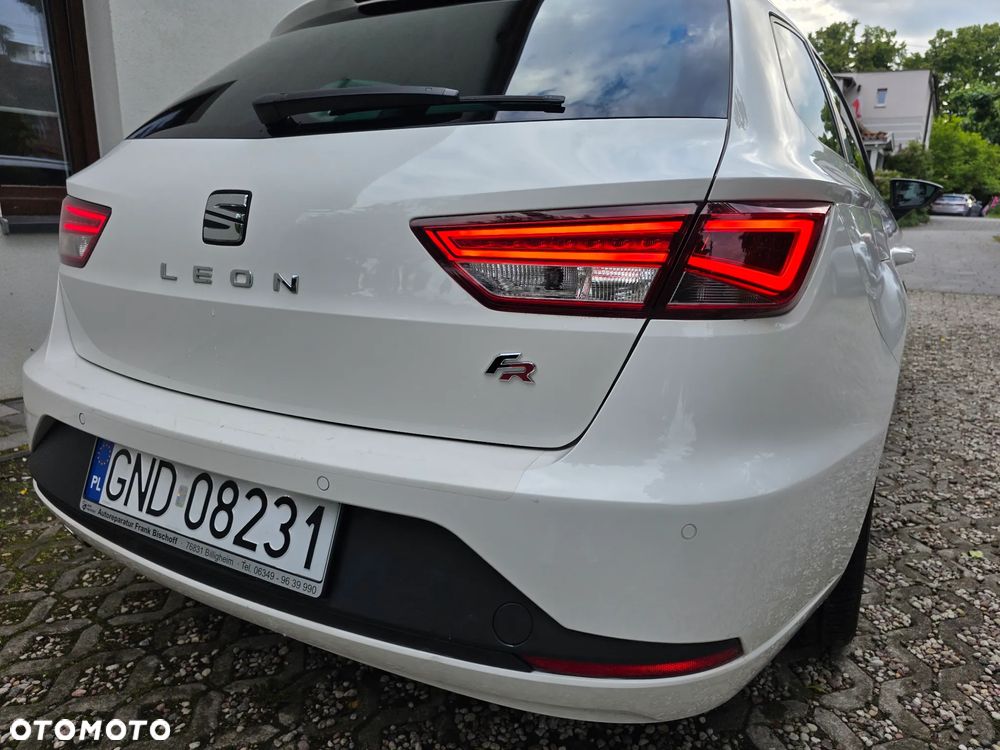Seat Leon 2.0 TDI FR S&S DSG - 37