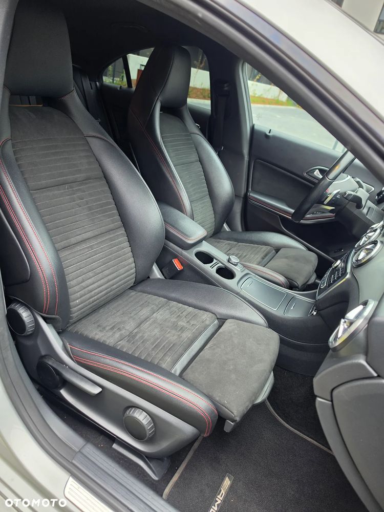 Mercedes-Benz CLA - 15