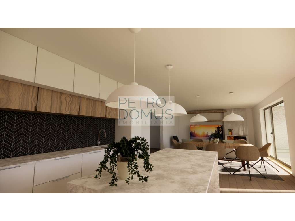 MORADIA T3+1 NOVA COM JARDIM E GARAGEM EM LEIRIA - Grande imagem: 3/10
