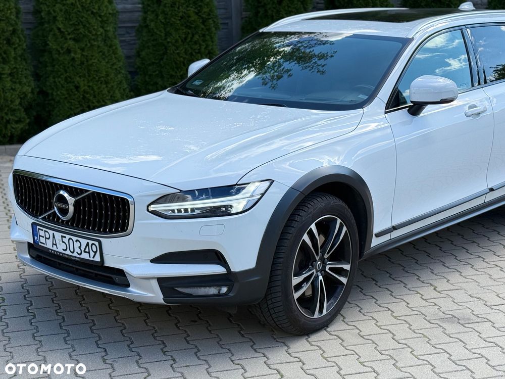 Volvo V90 Cross Country D5 AWD Pro - 3