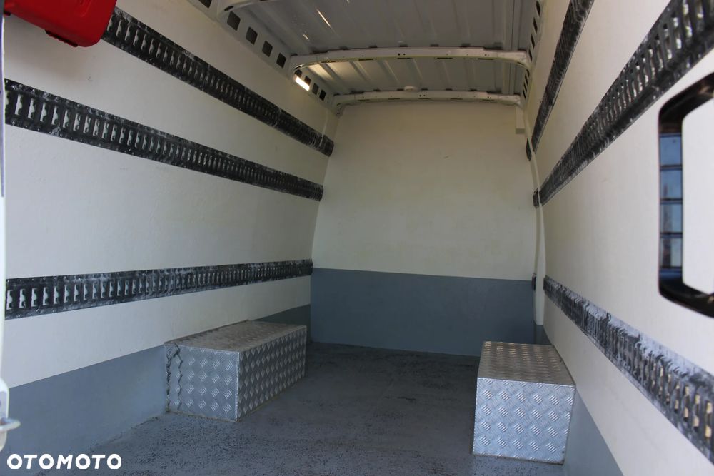 Iveco DAILY 35C14 *140 KM*/L4H2 *LONG*/ KLIMA/ MANUAL  /*SERWIS FR*/ STAN IDEALNY / - 13