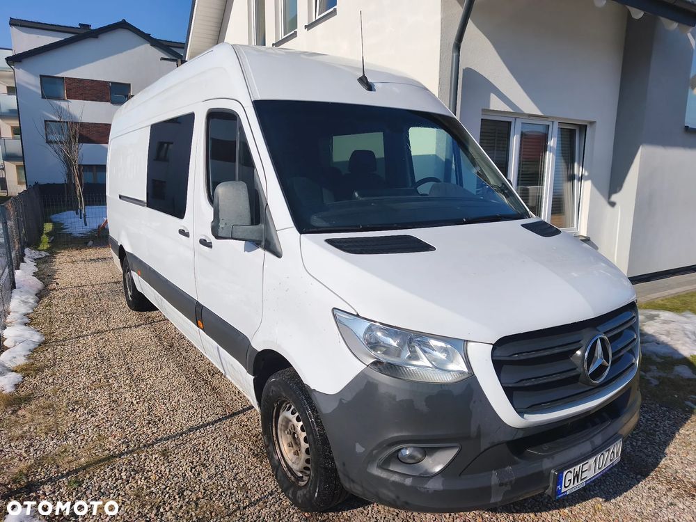 Mercedes-Benz Sprinter - 1
