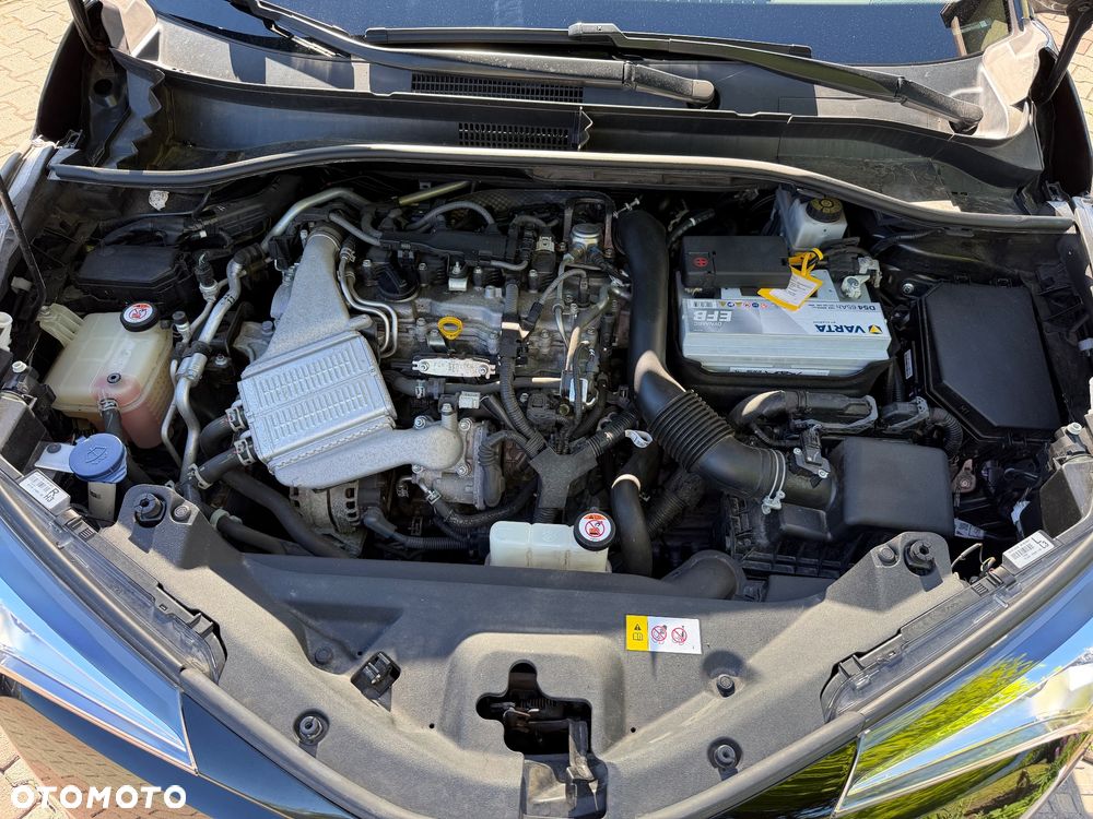 Toyota C-HR 1.2 Turbo Team Deutschland - 9