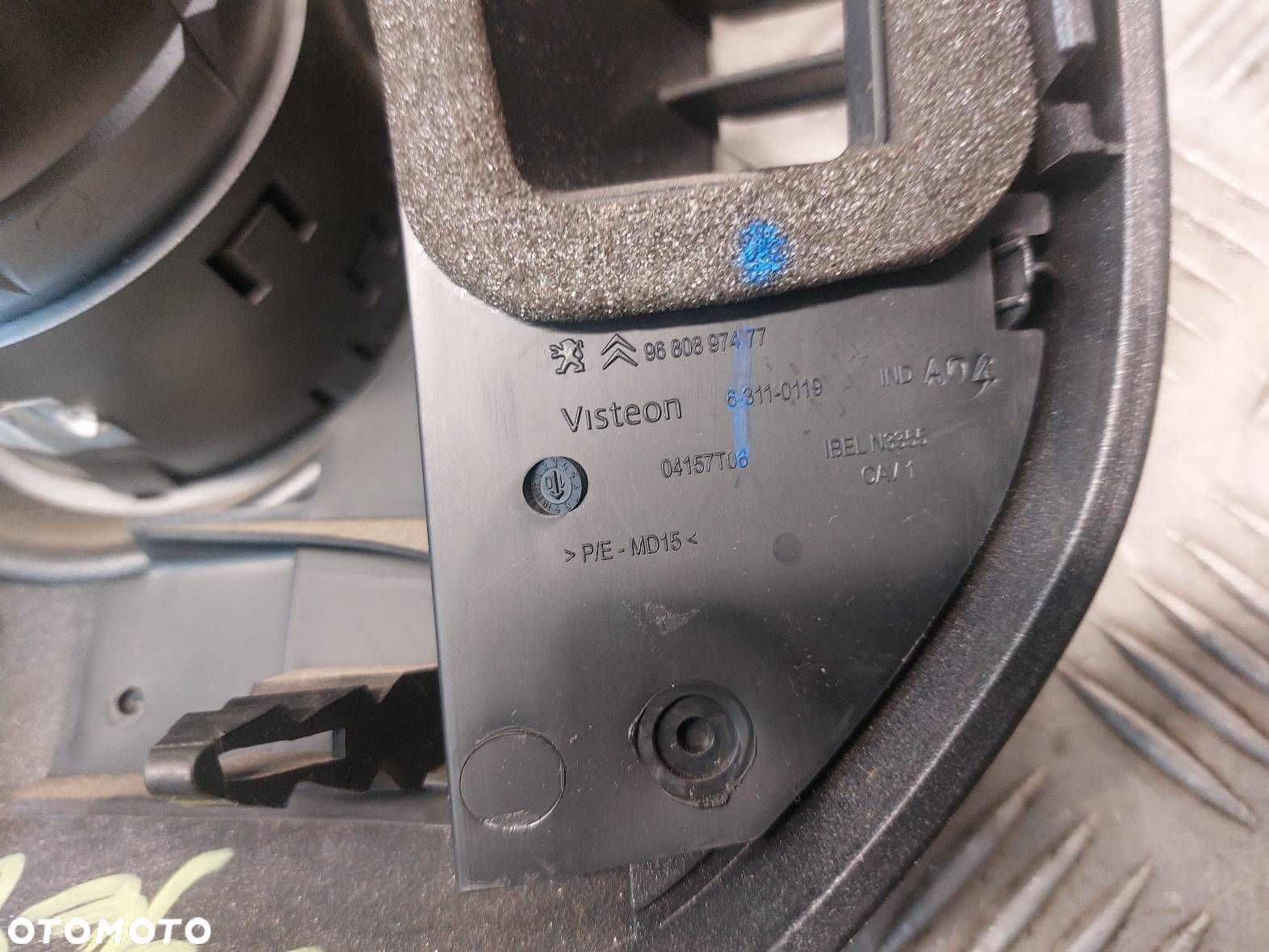 RAMKA LICZNIKA  CITROEN BERLINGO II 9680902077 9680897477 9680938577 - 7