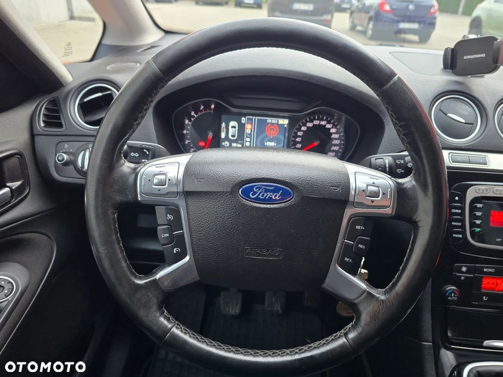Ford S-Max 1.6 T Platinium X - 26