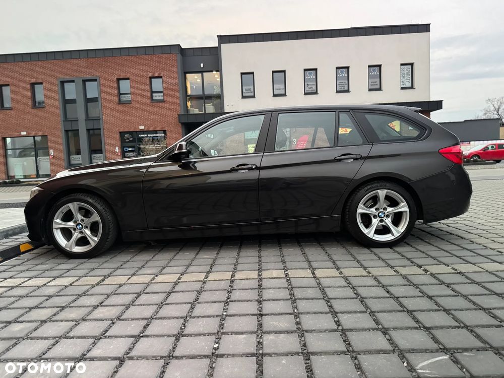 BMW Seria 3 320d - 10
