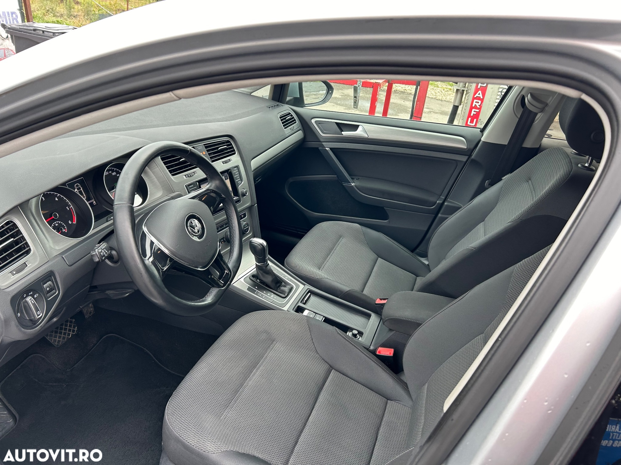 Volkswagen Golf 1.6 TDI BlueMotion Technology DSG Comfortline - 17
