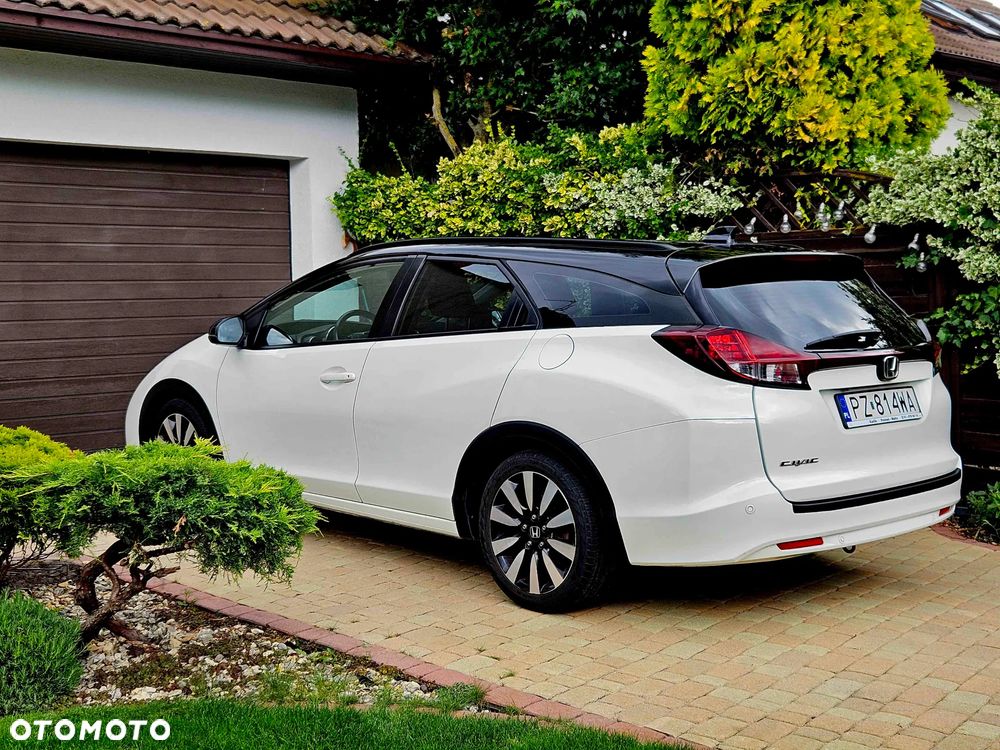 Honda Civic 1.8 Elegance (Honda Connect+) - 6