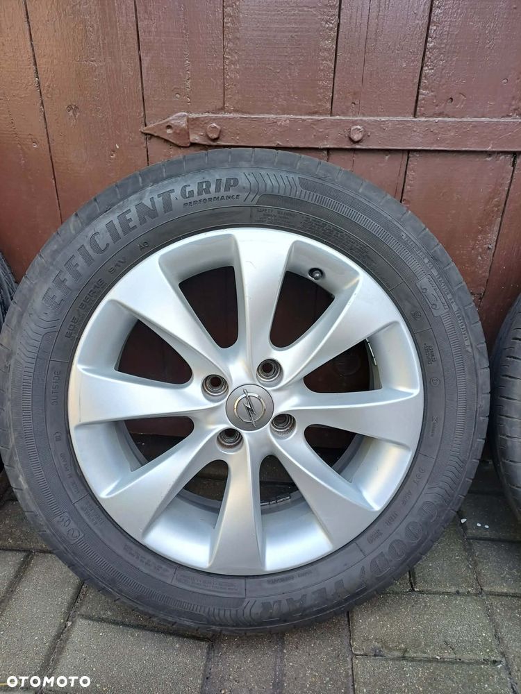 Komplet Kół OPEL MERIVA Alufelgi R16 opony letnie Goodyear - 2