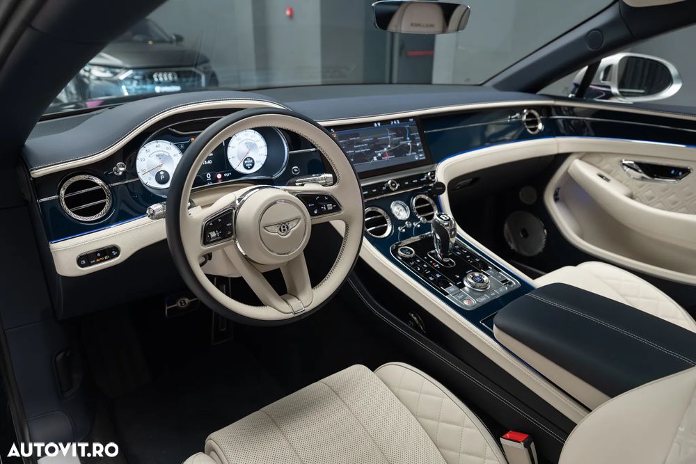 Bentley Continental V8 Mulliner - 17
