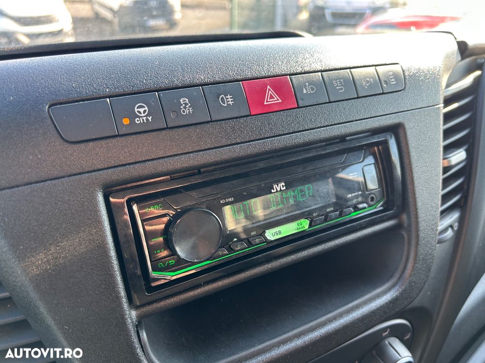 Iveco Daily 3.0 D L5H3 AXA DUBLA SPATE - 25