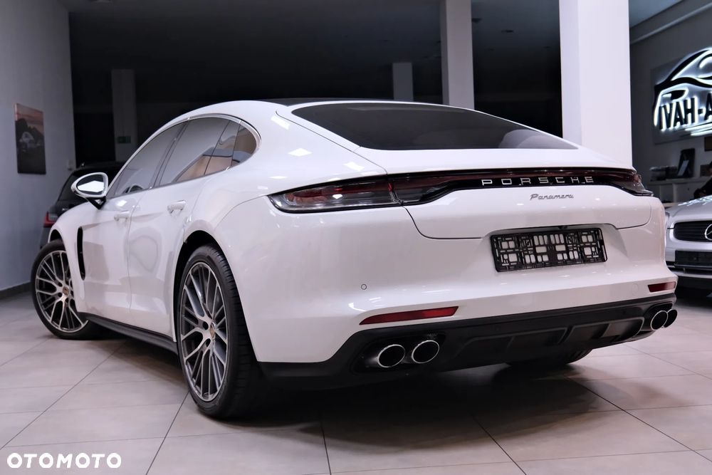Porsche Panamera Standard - 19