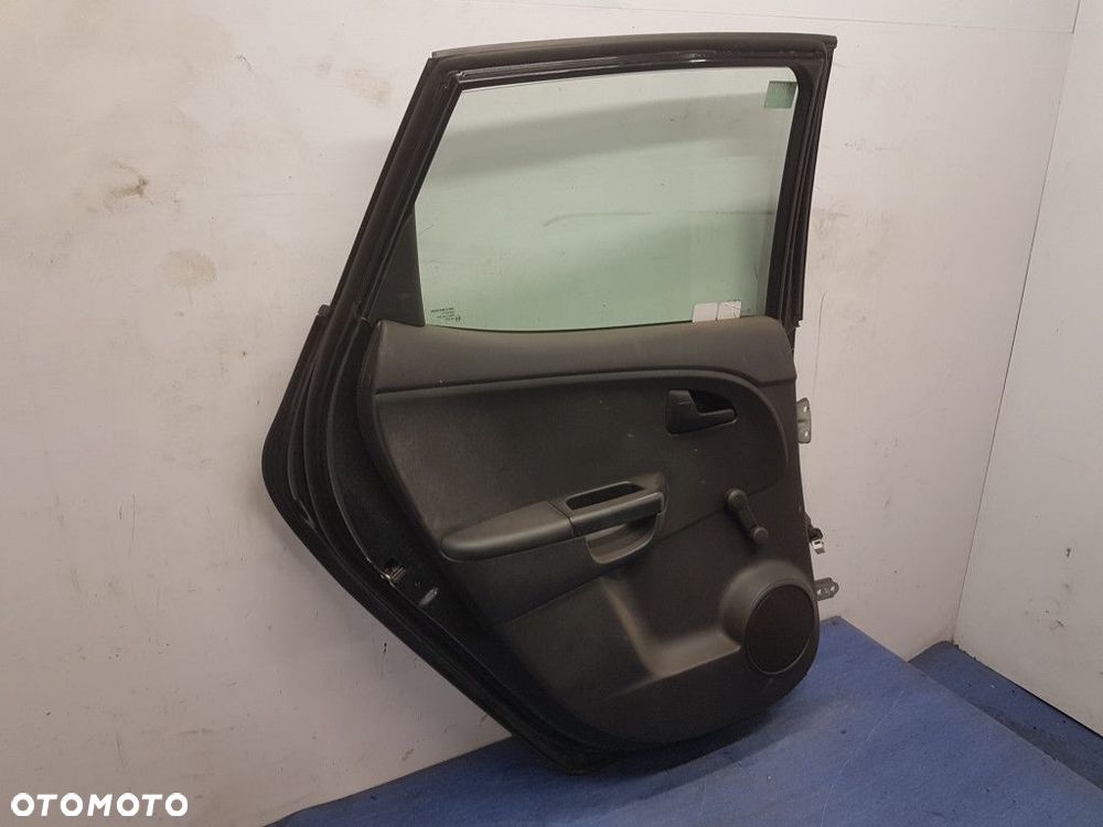 KIA VENGA DRZWI TYŁ LEWE 9F - 15