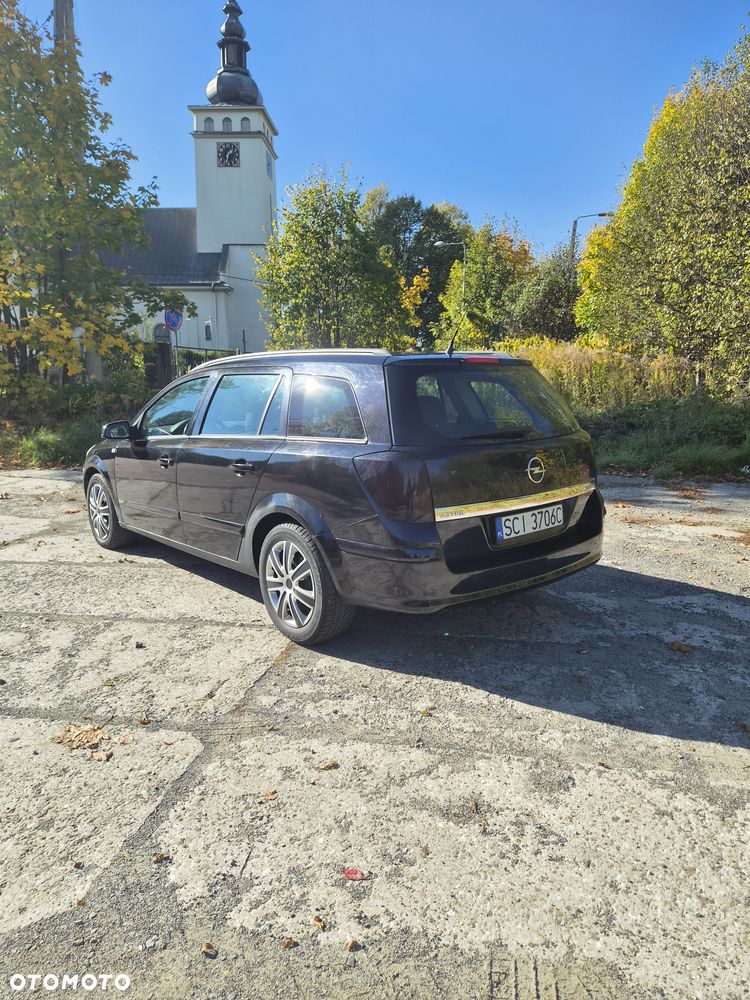Opel Astra - 4