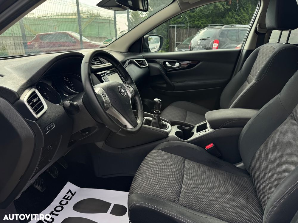 Nissan Qashqai 1.6 DCI Start/Stop Tekna - 18