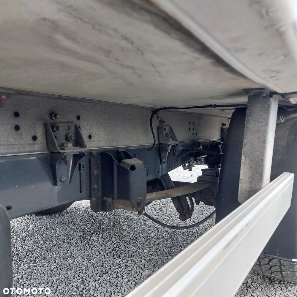 Iveco Daily 35S/ chłodnia/ kontener/ rama do zabudowy/ super stan/ Francja - 9