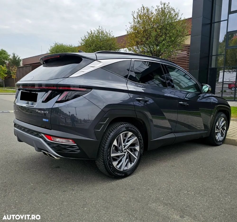 Hyundai Tucson blue 1.6 CRDi 2WD DCT Premium - 23