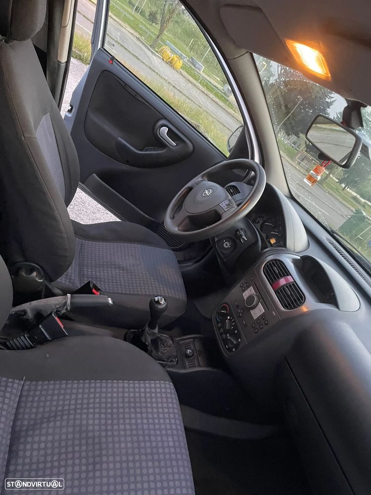 Opel Corsa 1.5 D Edition - 8