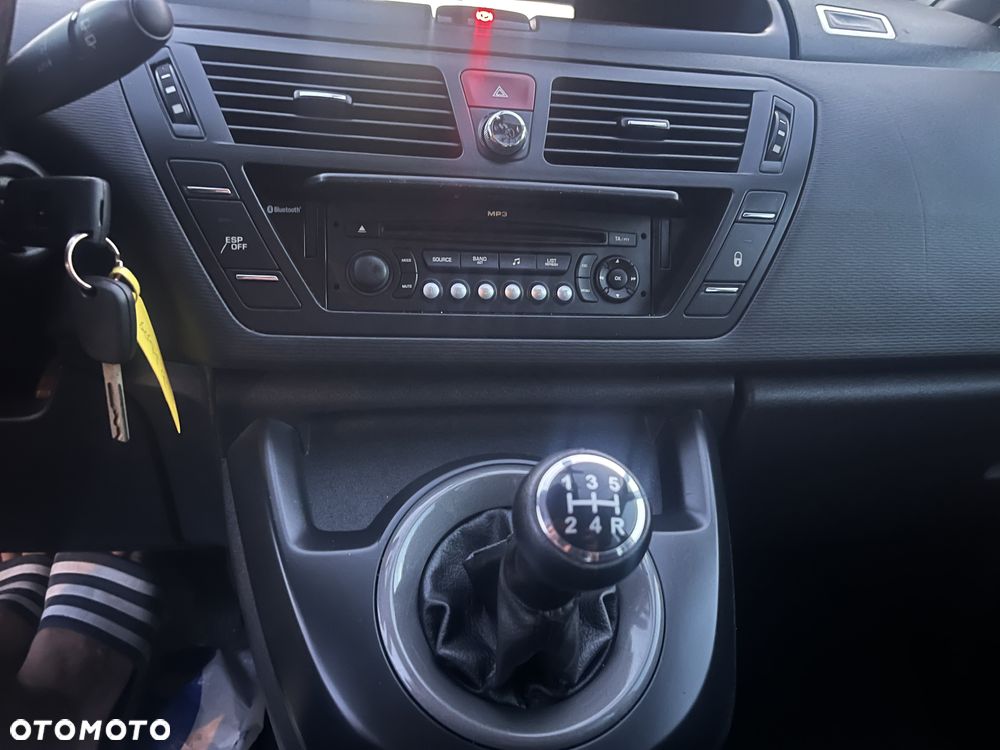 Citroën C4 Grand Picasso 1.8 16V Style - 12