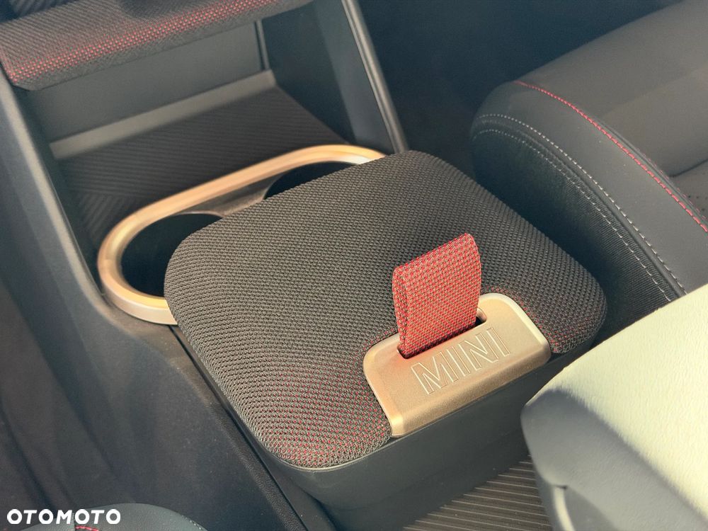 MINI Countryman C John Cooper Works Trim - 16