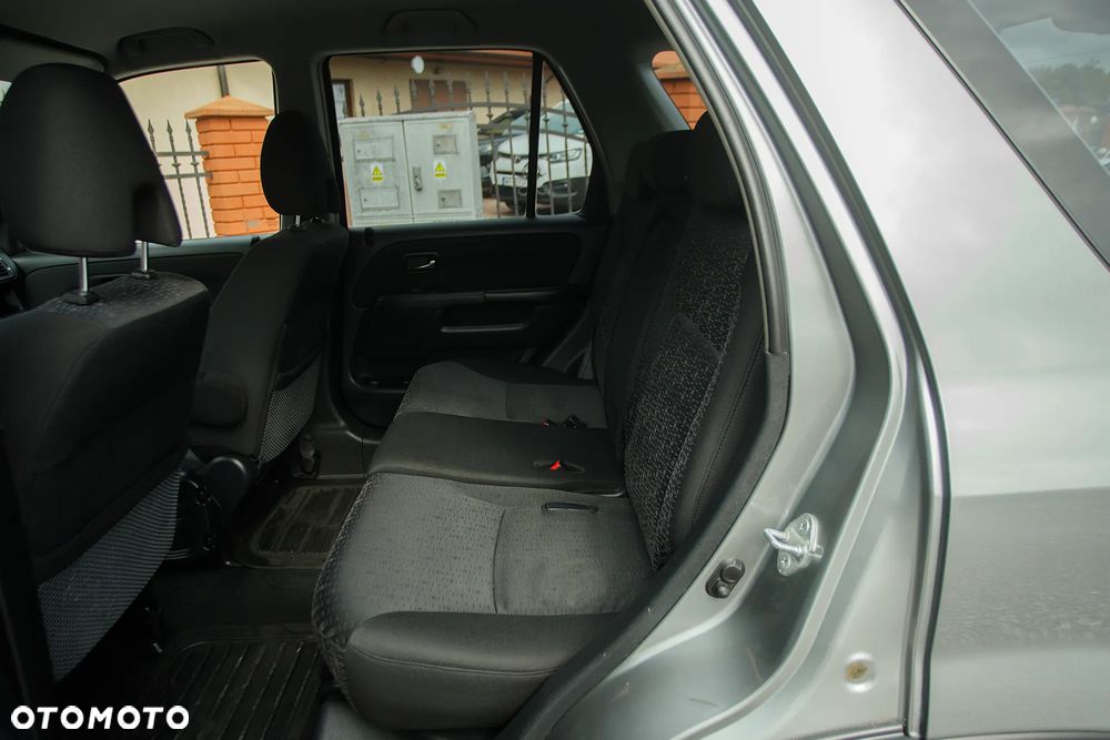 Honda CR-V 2.0i Executive - 24