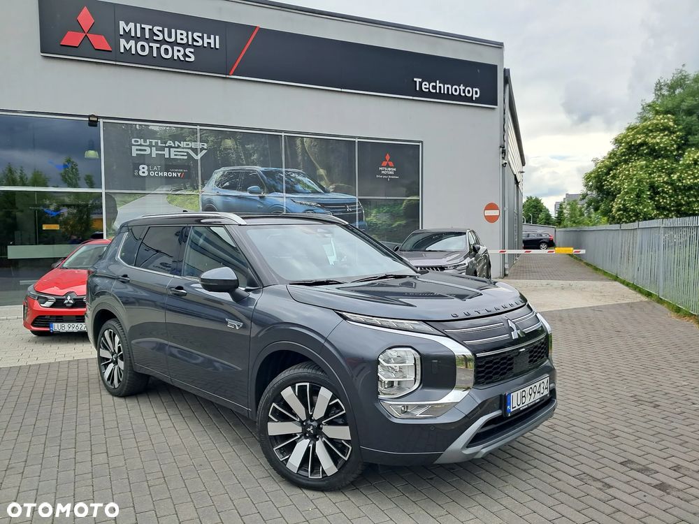 Mitsubishi Outlander Instyle Plus - 1