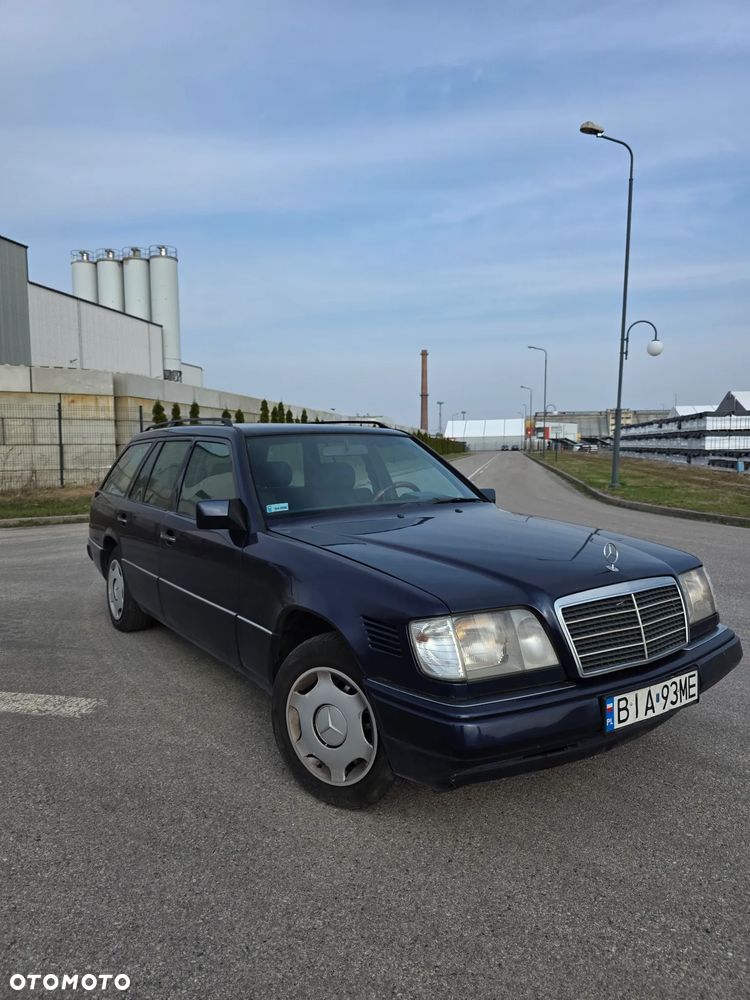 Mercedes-Benz W124 (1984-1993) - 18