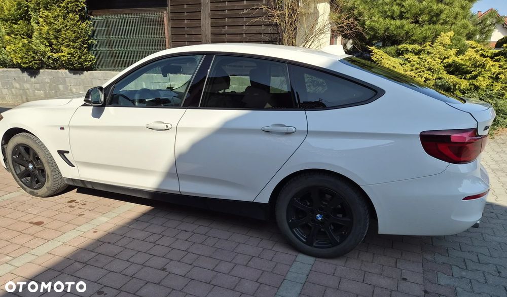 BMW 3GT 320d Advantage - 9