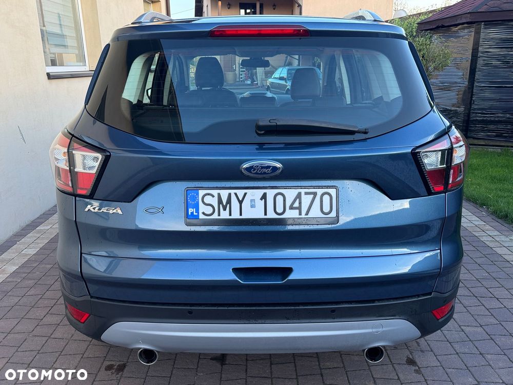 Ford Kuga 1.5 EcoBoost 2x4 Titanium - 5
