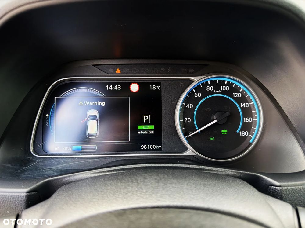 Nissan Leaf 40kWh N-Connecta - 16