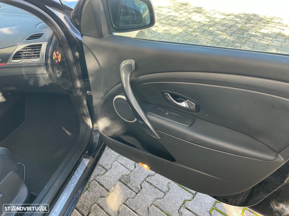 Renault Mégane Sport Tourer 1.6 dCi GT Line SS - 23