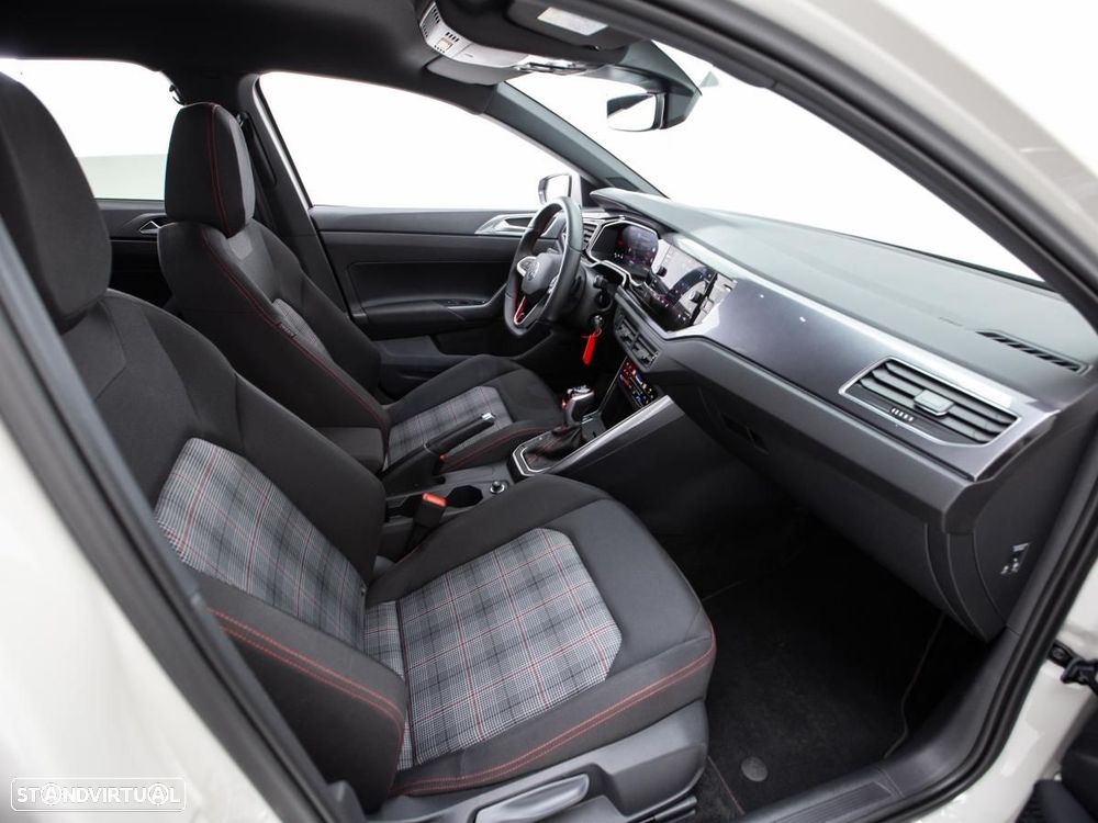 VW Polo 2.0 TSI GTI DSG - 10