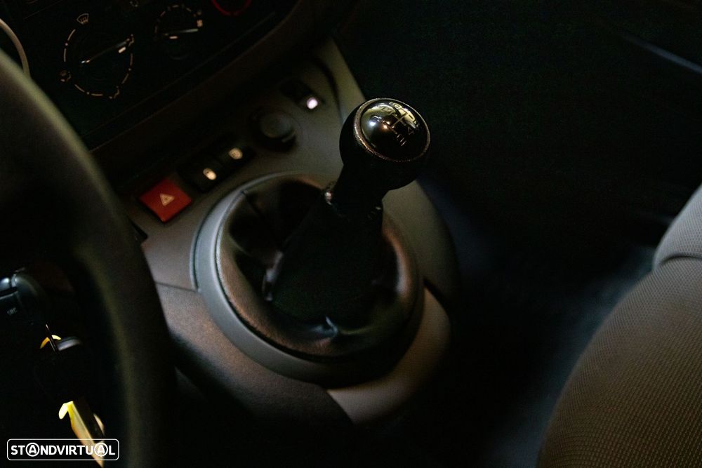 Peugeot Partner 100 L2 Confort - 16