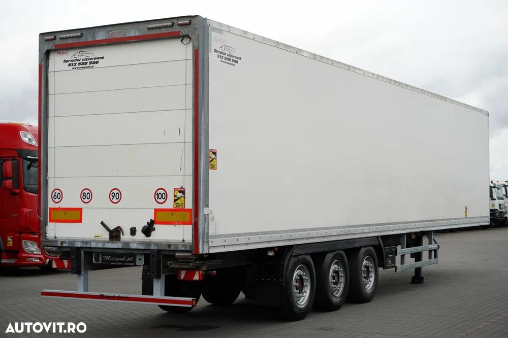 Trouillet / CONTAINER / LODĂ / DOUĂ AXE DE RIDICARE / SAF / PODEA FOARTE REZISTENTĂ: ȘIMBĂTĂ / 2020 - 5