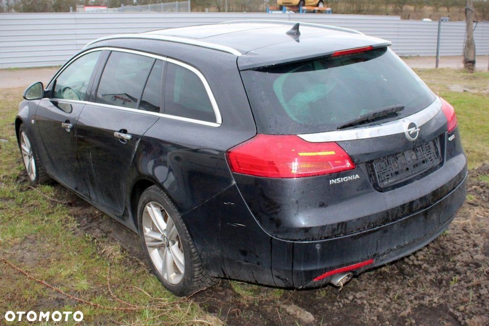 Opel Insignia A 2009 2.0CDTI A20DTH Kombi (MASKA, ZDERZAK, LAMPA, BŁOTNIK, DRZWI, SZYBA, FOTEL) - 4