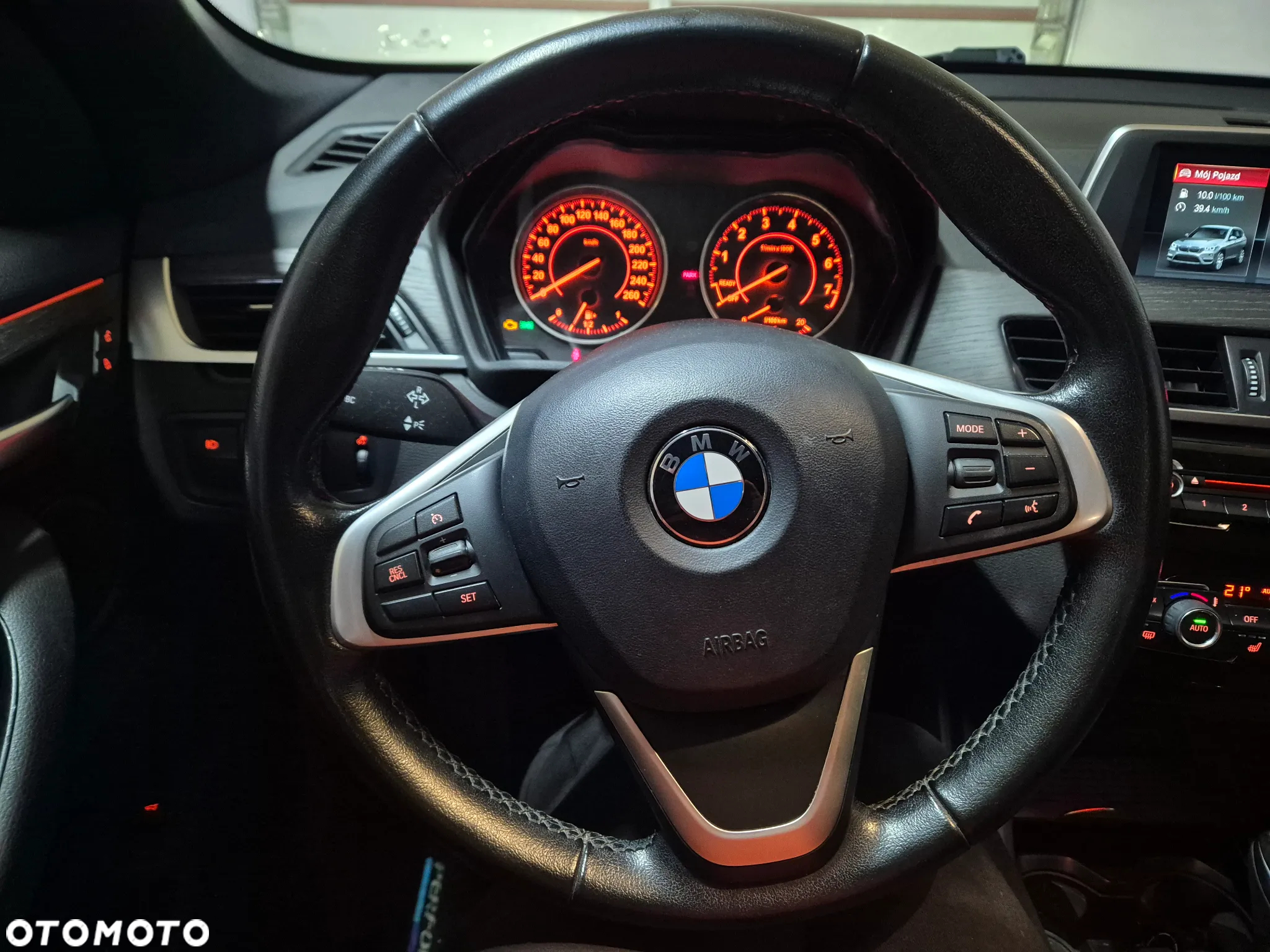 BMW X1 - 32