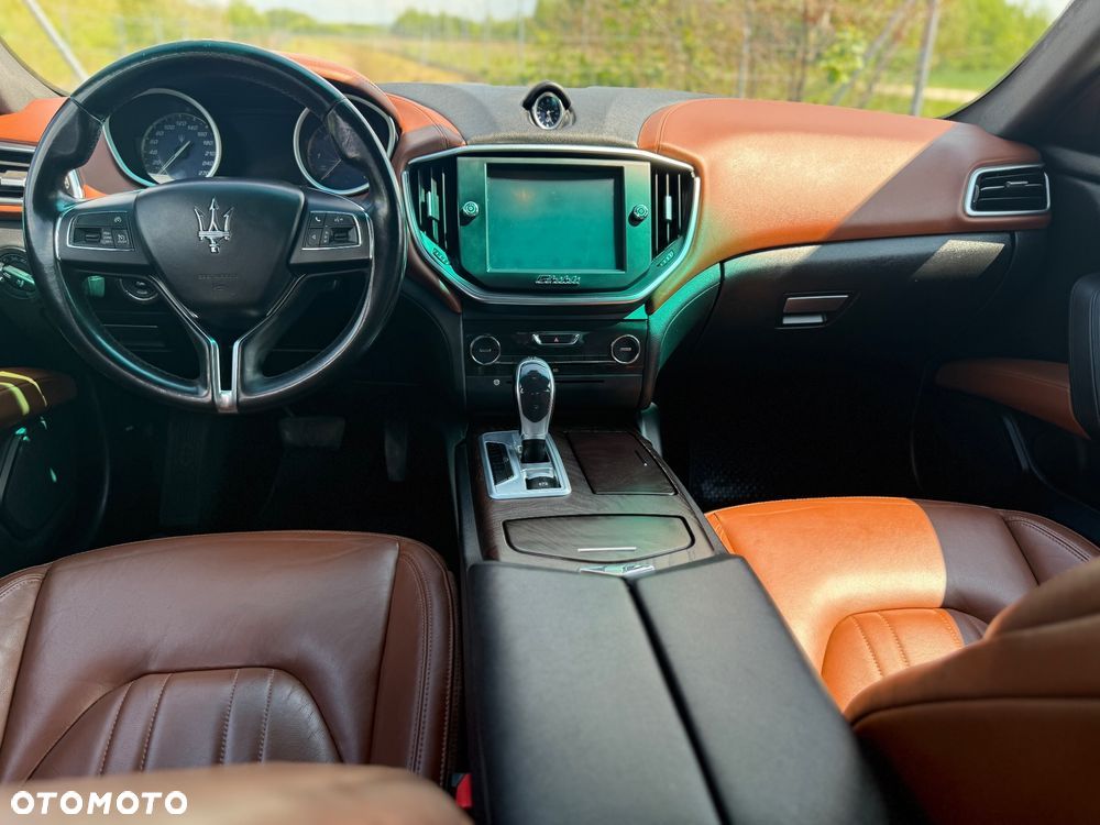 Maserati Ghibli Diesel GranSport - 14
