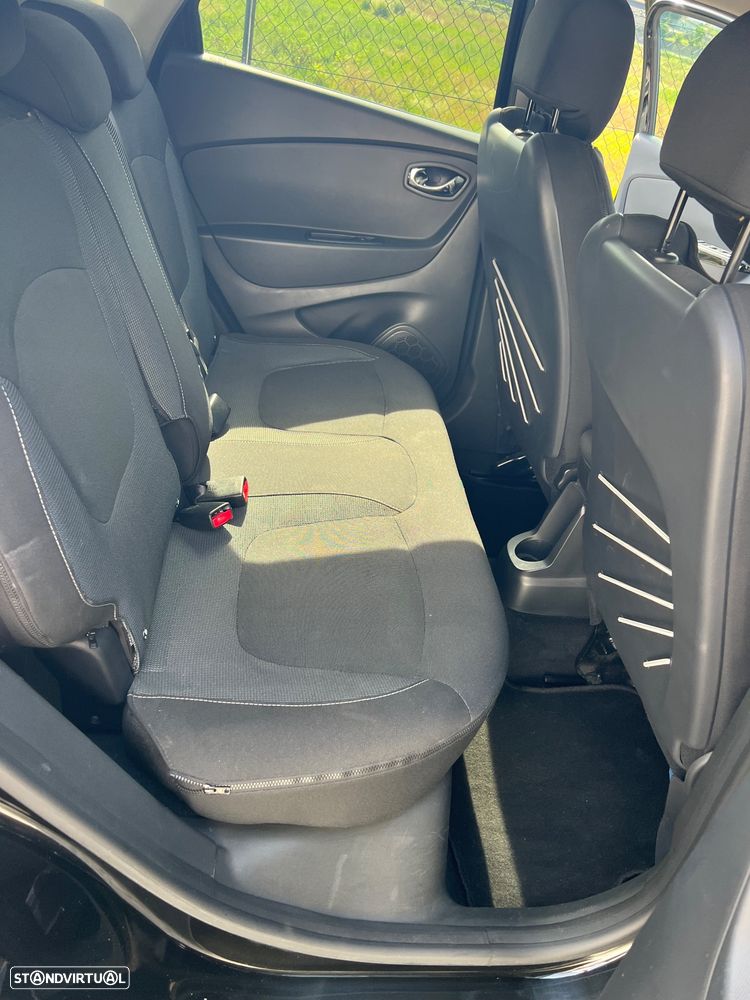 Renault Captur 1.5 dCi Exclusive - 4